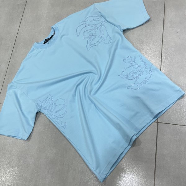 تیشرت آبی گل