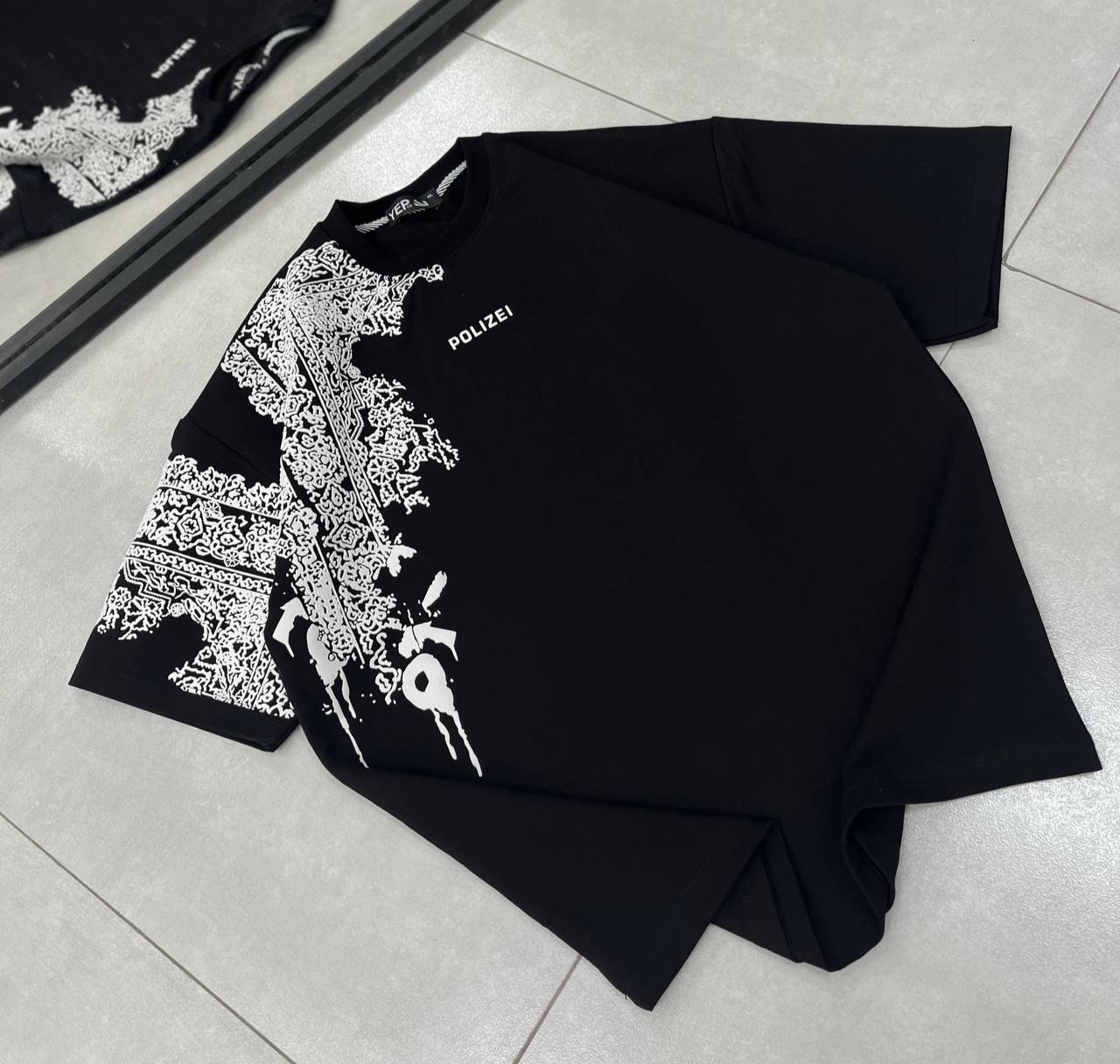 IMG_9898 تیشرت مشکی polIZEi (6) - Image 1