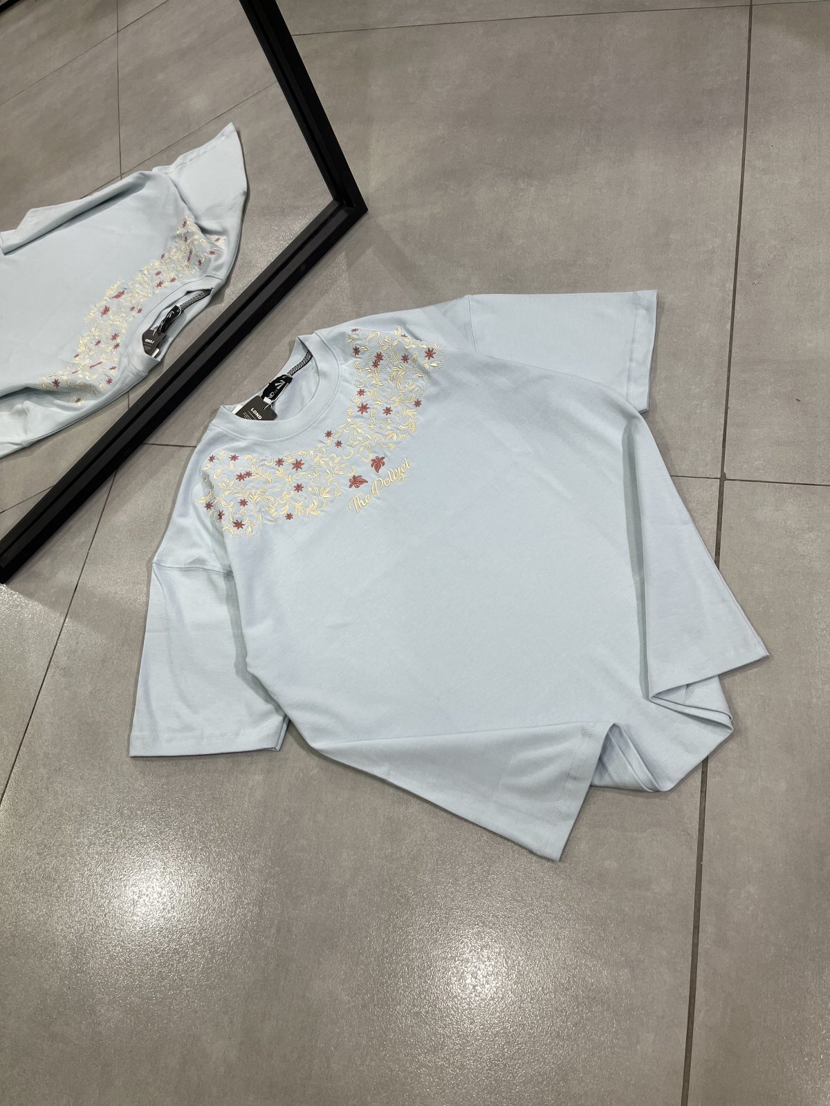 تیشرت آیی گلدوزی (۱۸) - Image 1